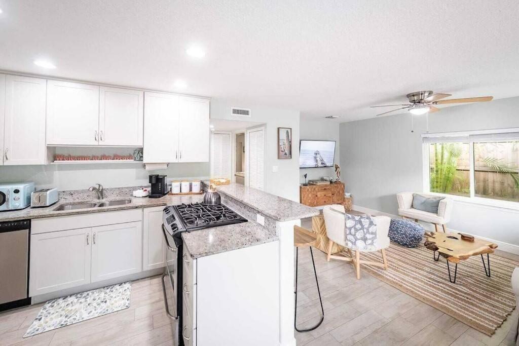 Beach House W/Putting Green/Game Rm/Rooftop Deck Cocoa Beach Exteriér fotografie